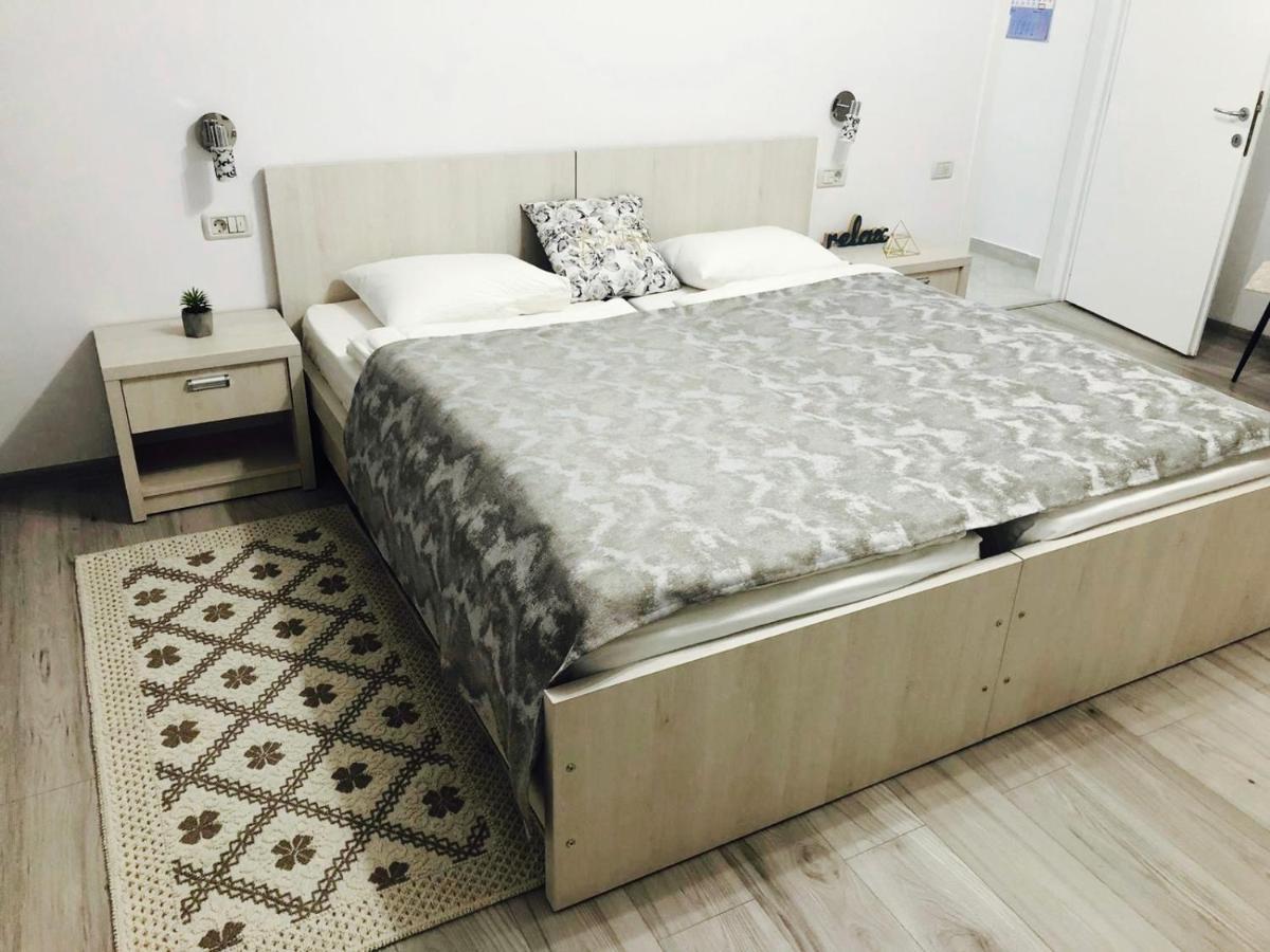 Abby Apartamento Câmpulung Moldovenesc Exterior foto